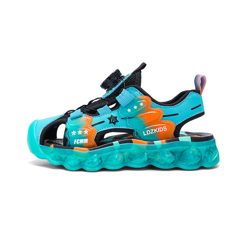 Дышащая повседневная обувь для детей FCMM, синий
Дышащая повседневная обувь для детей FCMM, синий