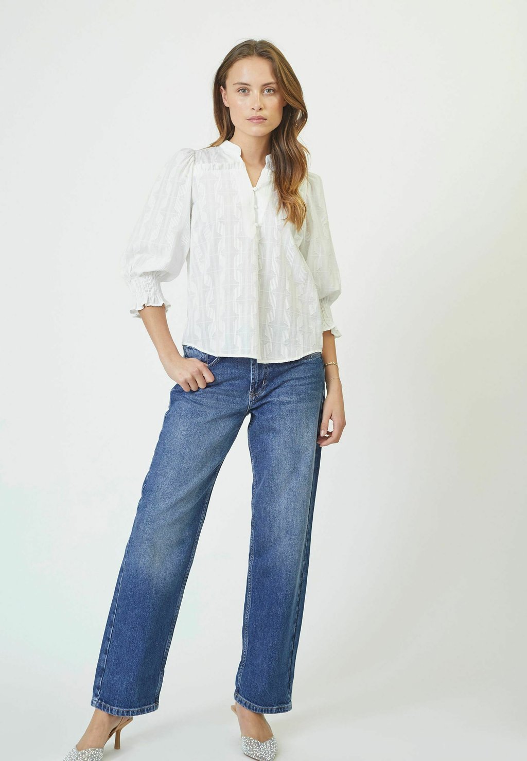 Блуза EmmaCC Co'couture, белый
Блуза EmmaCC Co'couture, белый