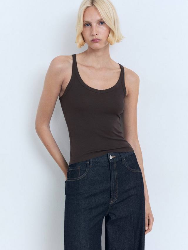 Топ Chloe Mango, Charcoal
Топ Chloe Mango, Charcoal