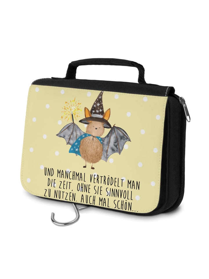 Mr. & Mrs. Panda Косметичка в виде летучей мыши-волшебника с надписью, выполненная в пастельно-желтом цвете
Mr. & Mrs. Panda Косметичка в виде летучей мыши-волшебника с надписью, выполненная в пастельно-желтом цвете