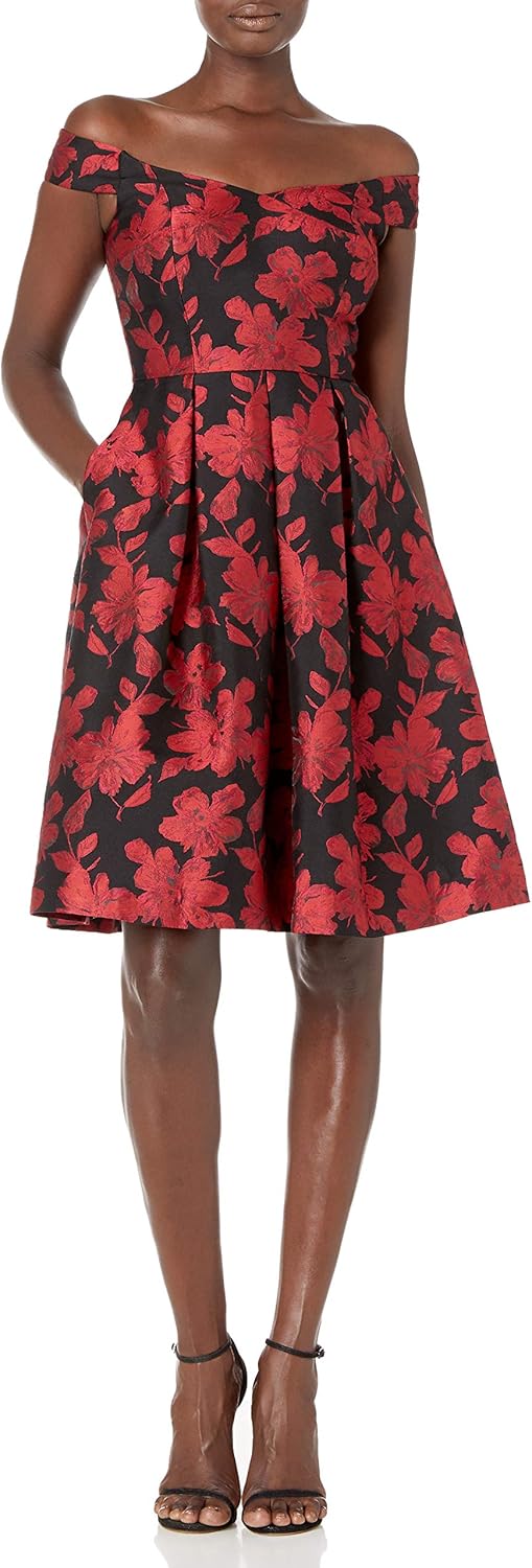 Женское платье Calvin Klein с открытыми плечами и вырезом в форме сердца, Black/Red
Женское платье Calvin Klein с открытыми плечами и вырезом в форме сердца, Black/Red