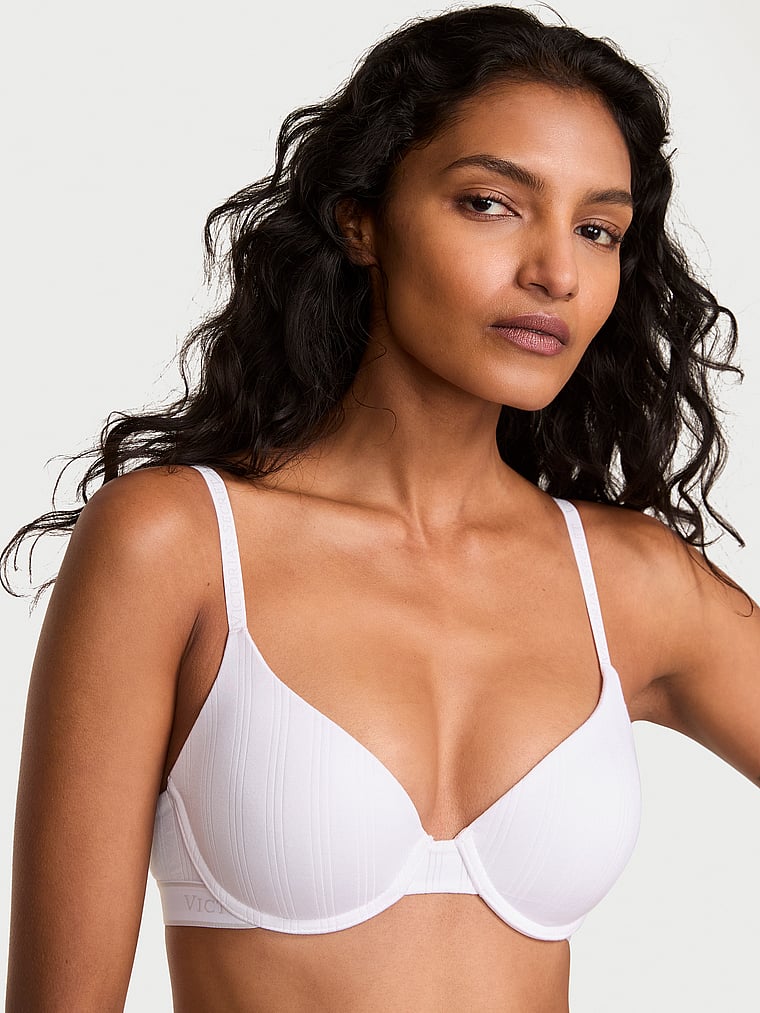 Деми-Бюстгальтер из ультратонкого модала с легкой подкладкой The T-Shirt, cotton rib vs white
Деми-Бюстгальтер из ультратонкого модала с легкой подкладкой The T-Shirt, cotton rib vs white