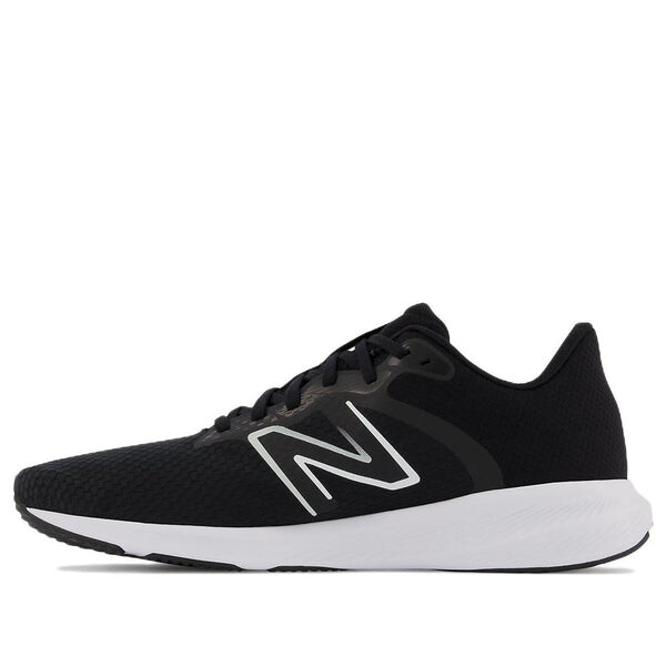 Кроссовки 413 v2 New Balance, черный
Кроссовки 413 v2 New Balance, черный
