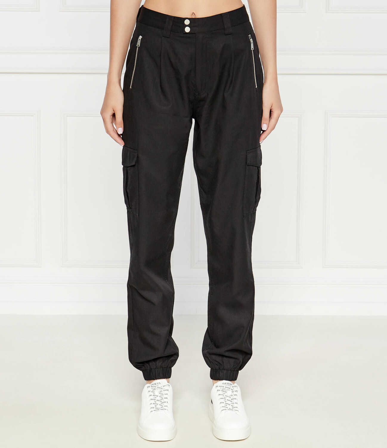 Брюки Tommy Jeans cargo Regular Fit, черный
Брюки Tommy Jeans cargo Regular Fit, черный