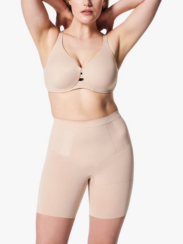 SPANX Sculpt OnCore шорты до середины бедра Spanx, Soft Nude
SPANX Sculpt OnCore шорты до середины бедра Spanx, Soft Nude