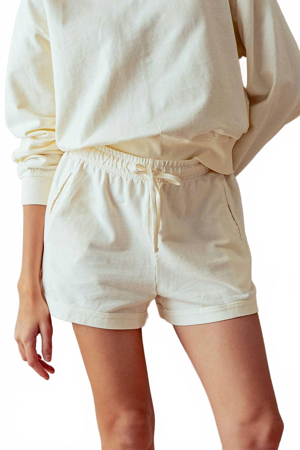 Женские шорты с завязками кремового цвета Urban Daizy
Женские шорты с завязками кремового цвета Urban Daizy