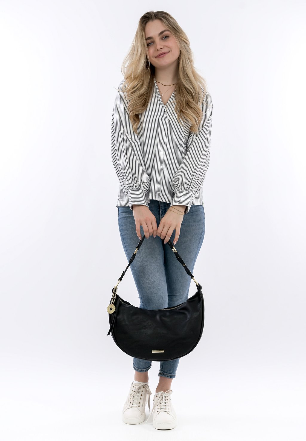 Сумка SURI FREY, черный
Сумка SURI FREY, черный