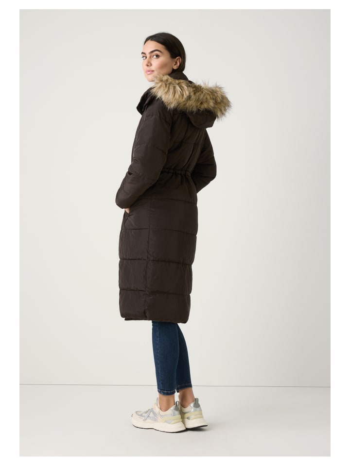 длинное стеганое пальто цвета эспрессо More & More
длинное стеганое пальто цвета эспрессо More & More