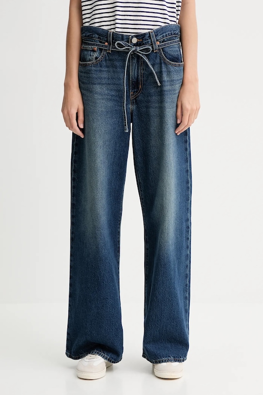 Джинсы XL STRAIGHT Levi'S, темно-синий
Джинсы XL STRAIGHT Levi'S, темно-синий