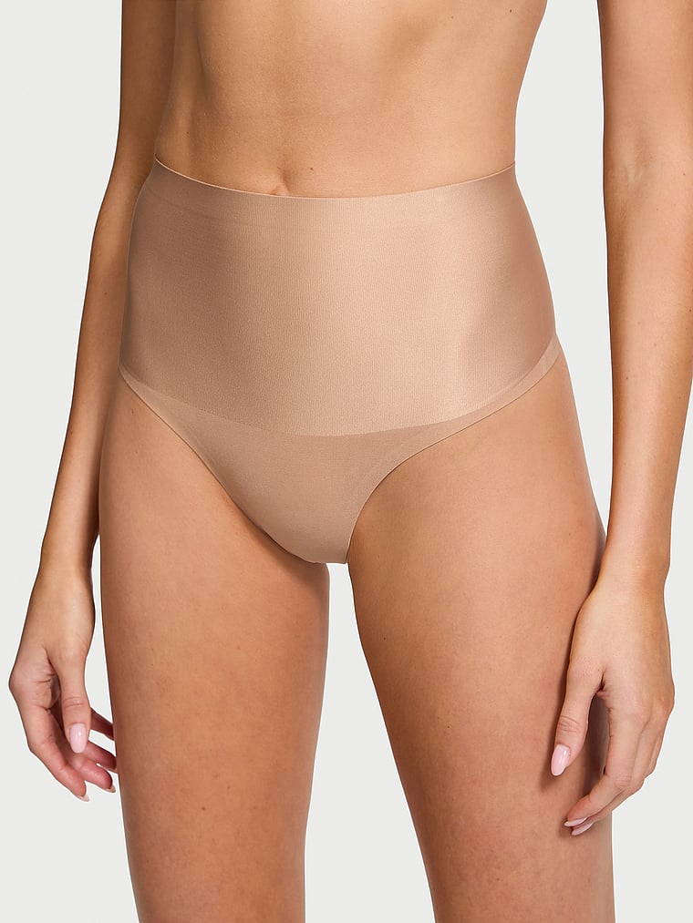 Трусики-Стринги Smoothingshimmer Body By Victoria, smooth praline
Трусики-Стринги Smoothingshimmer Body By Victoria, smooth praline