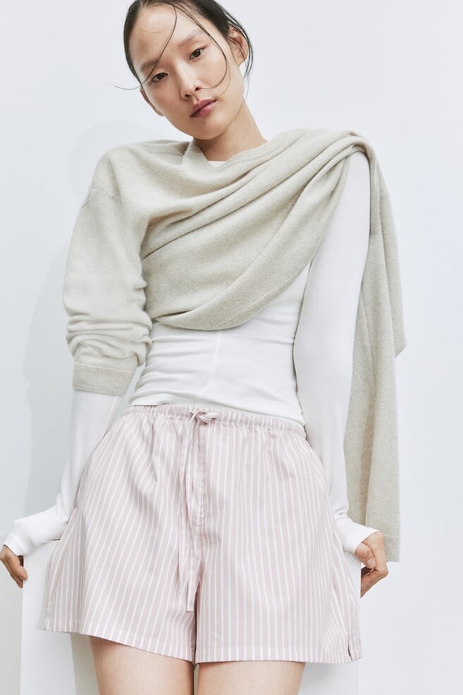 Комплект из 2 шорт для сна из хлопкового поплина H&M, розовый
Комплект из 2 шорт для сна из хлопкового поплина H&M, розовый