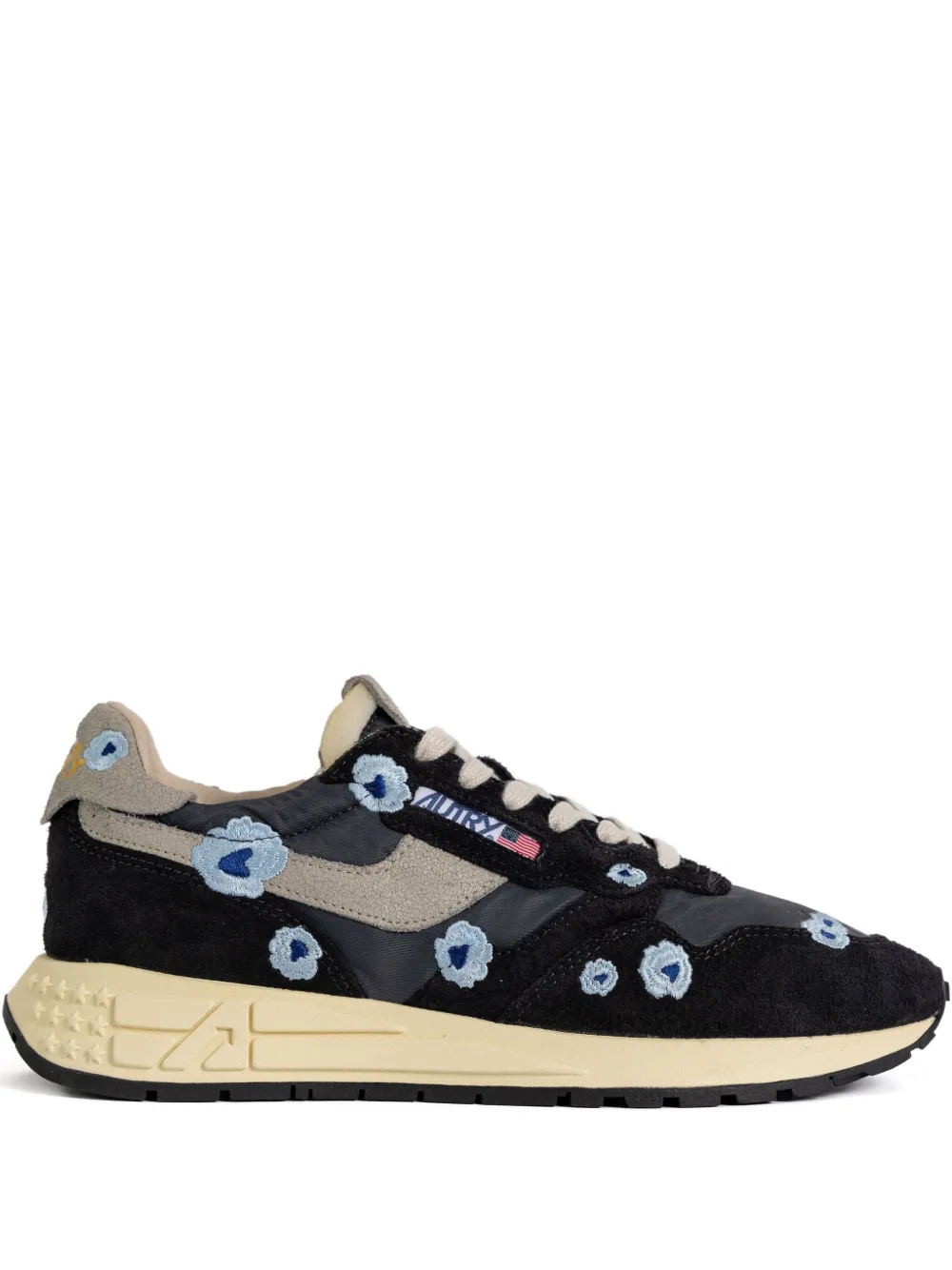 Низкие кеды с цветочной вышивкой AUTRY, черный
Низкие кеды с цветочной вышивкой AUTRY, черный