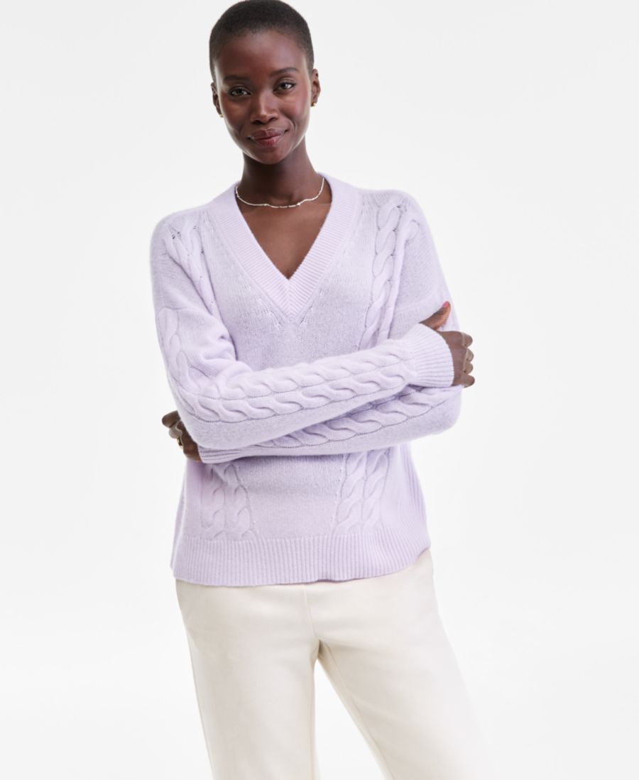 Женский свитер из 100% кашемира с V-образным вырезом и косами, размеры PXS-3X Charter Club, Lilac Air
Женский свитер из 100% кашемира с V-образным вырезом и косами, размеры PXS-3X Charter Club, Lilac Air