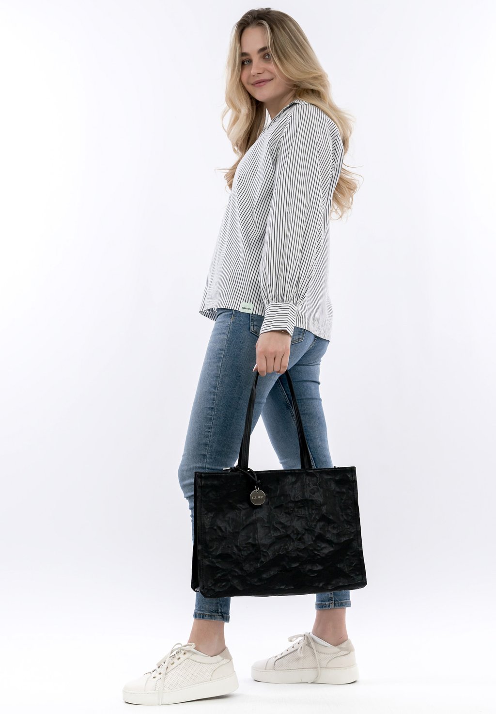 Сумка HALEY SURI FREY, черный
Сумка HALEY SURI FREY, черный