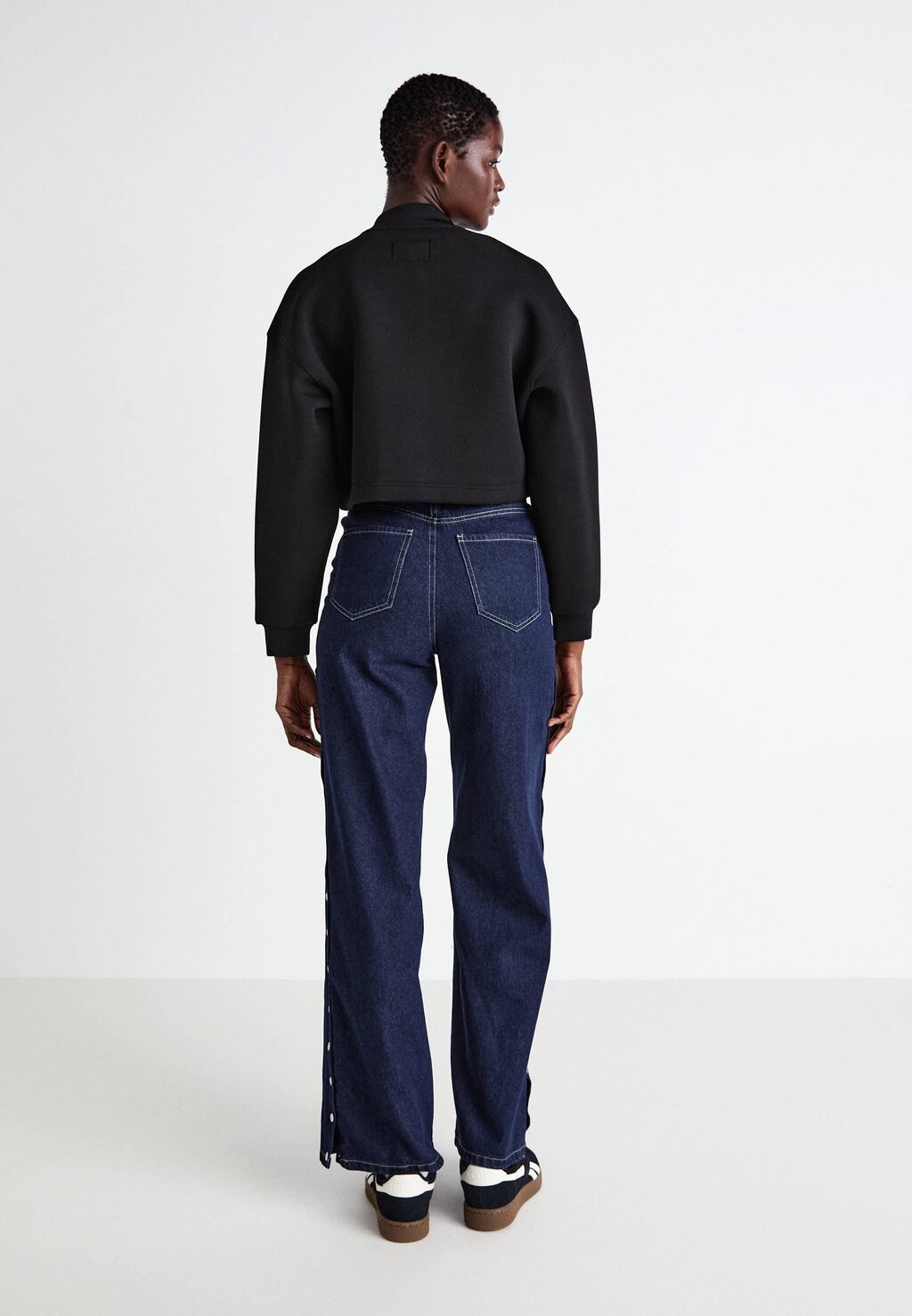 Куртка-бомбер ONLLEON JACKET ONLY, черный
Куртка-бомбер ONLLEON JACKET ONLY, черный