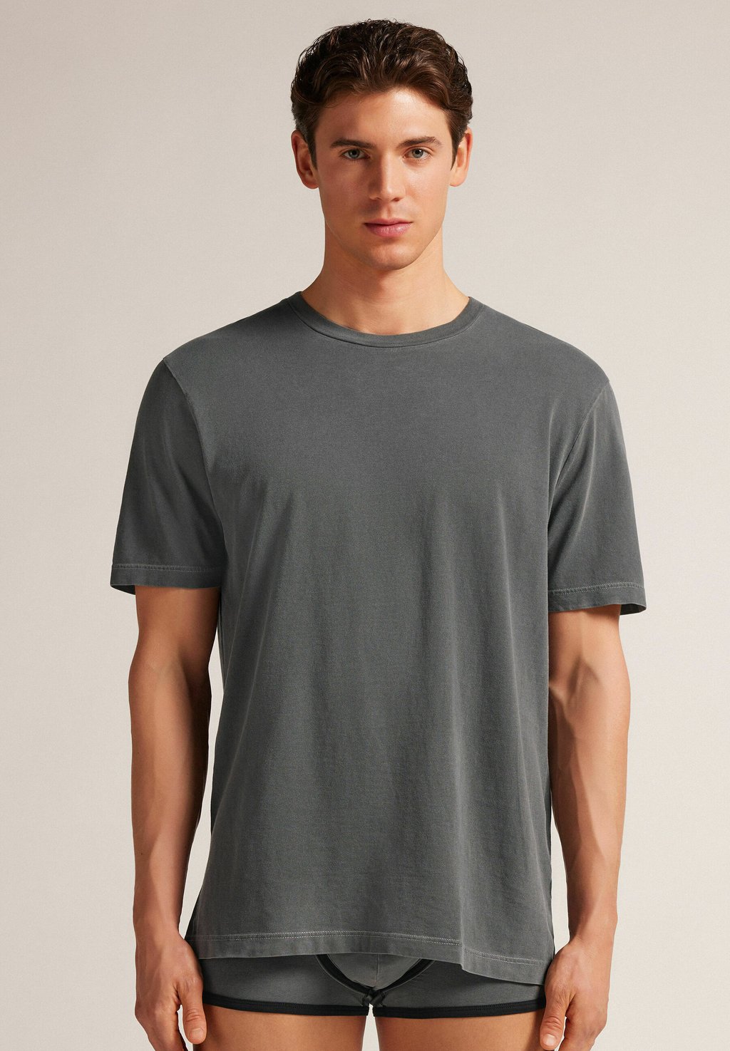 Базовая футболка IUMAN Intimissimi Uomo, черный
Базовая футболка IUMAN Intimissimi Uomo, черный