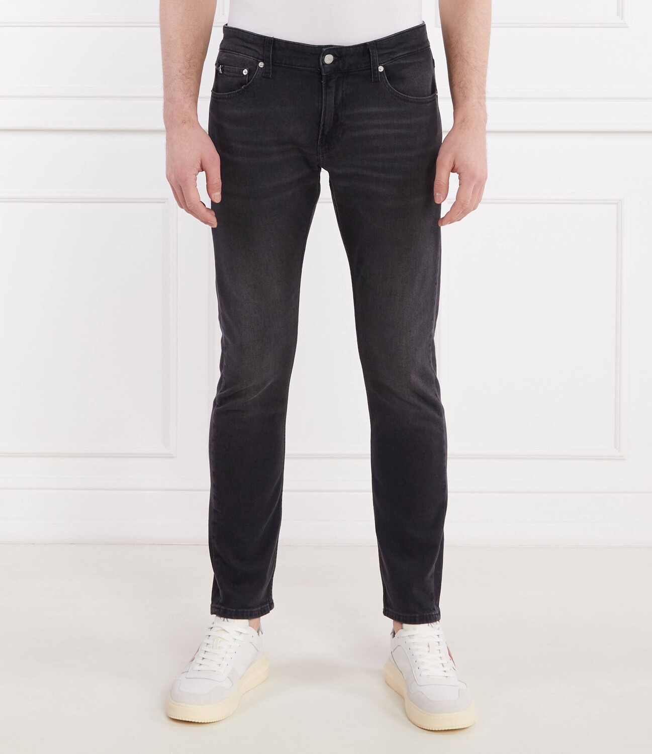 Джинсы CALVIN KLEIN JEANS Slim Fit, черный
Джинсы CALVIN KLEIN JEANS Slim Fit, черный