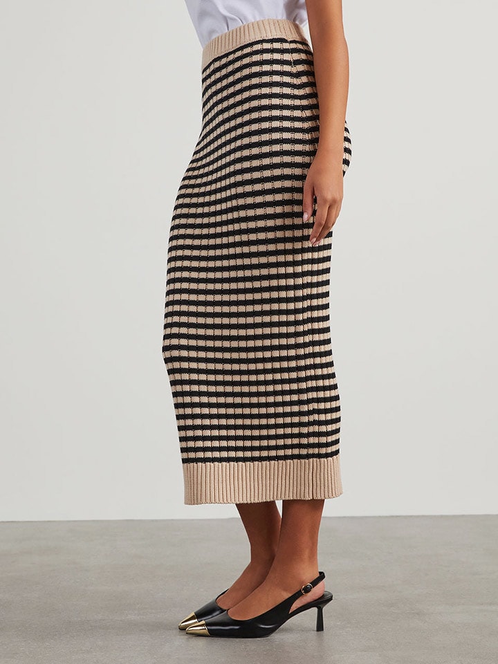 Юбка длиной до колена Milan Kiss, бежевый/черный
Юбка длиной до колена Milan Kiss, бежевый/черный