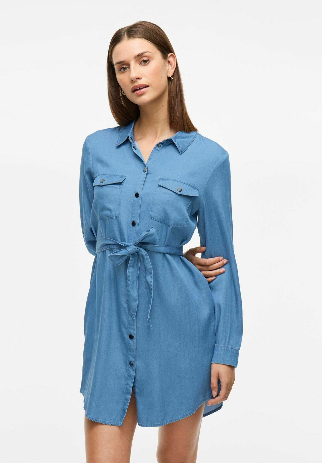 Джинсовое платье KURZES VILA, цвет Medium Blue Denim
Джинсовое платье KURZES VILA, цвет Medium Blue Denim