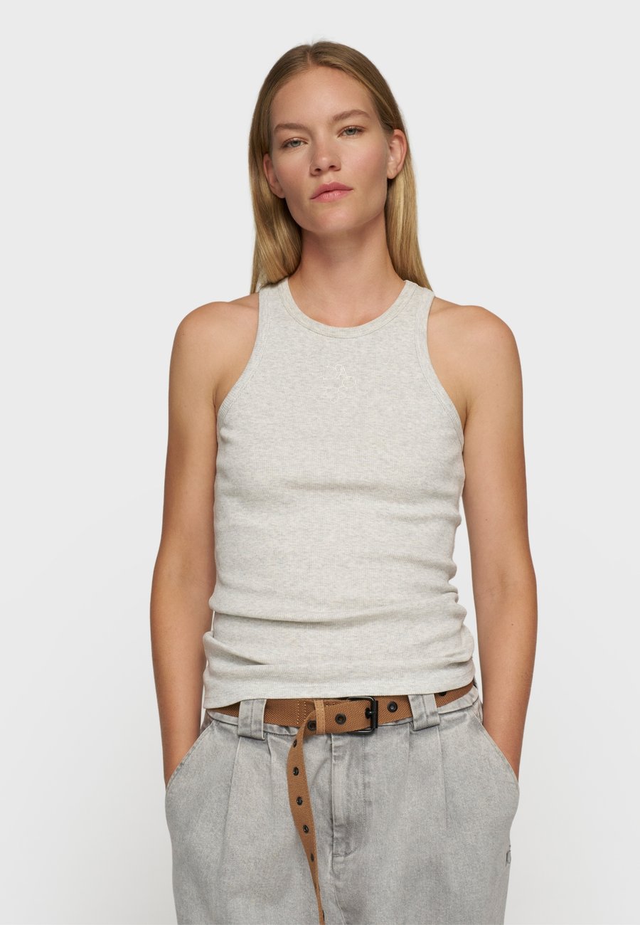 Топ 10DAYS EMBRO, Light Grey Melee/Light Grey
Топ 10DAYS EMBRO, Light Grey Melee/Light Grey