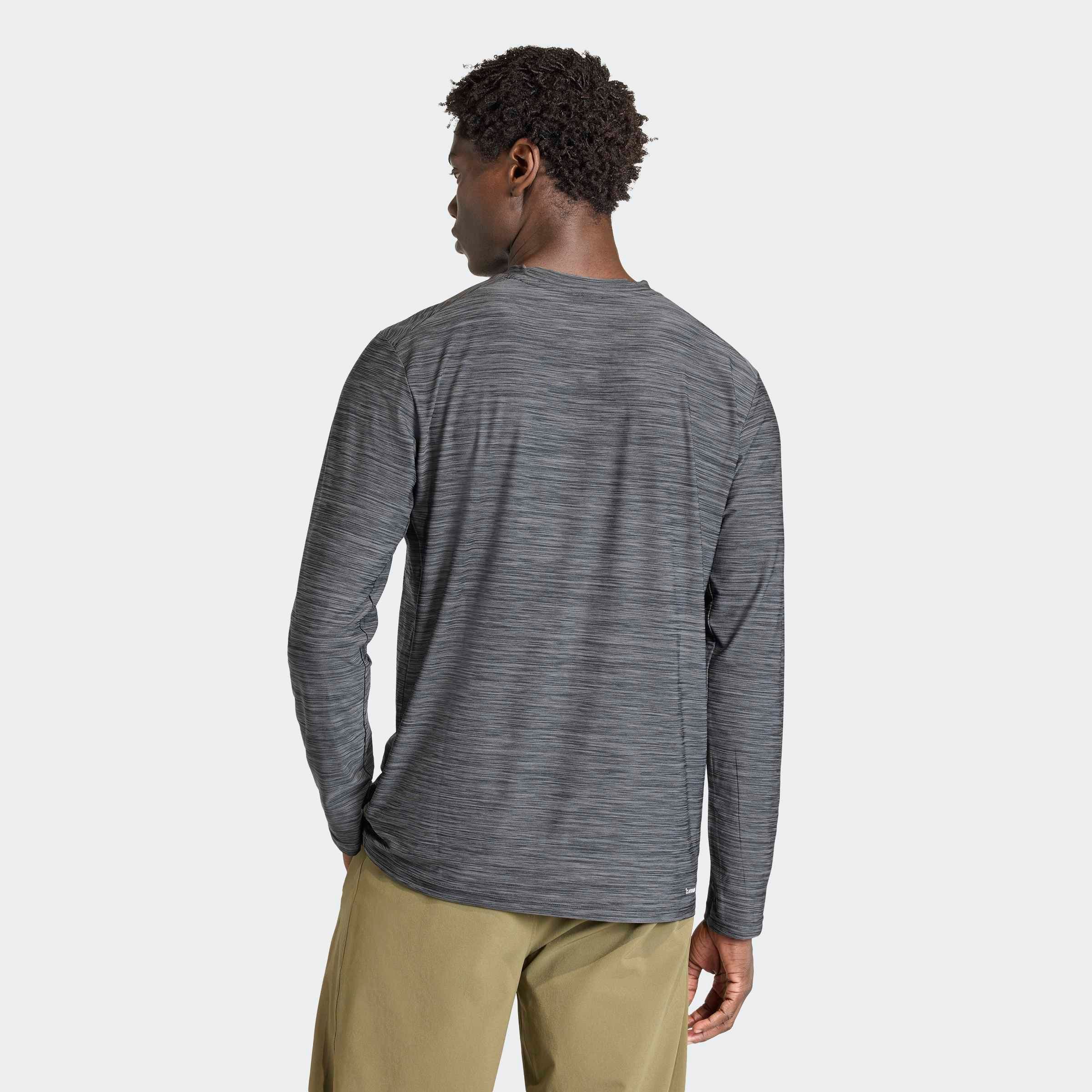 Adidas Performance Футболка Performance в крапчатом сером цвете
Adidas Performance Футболка Performance в крапчатом сером цвете