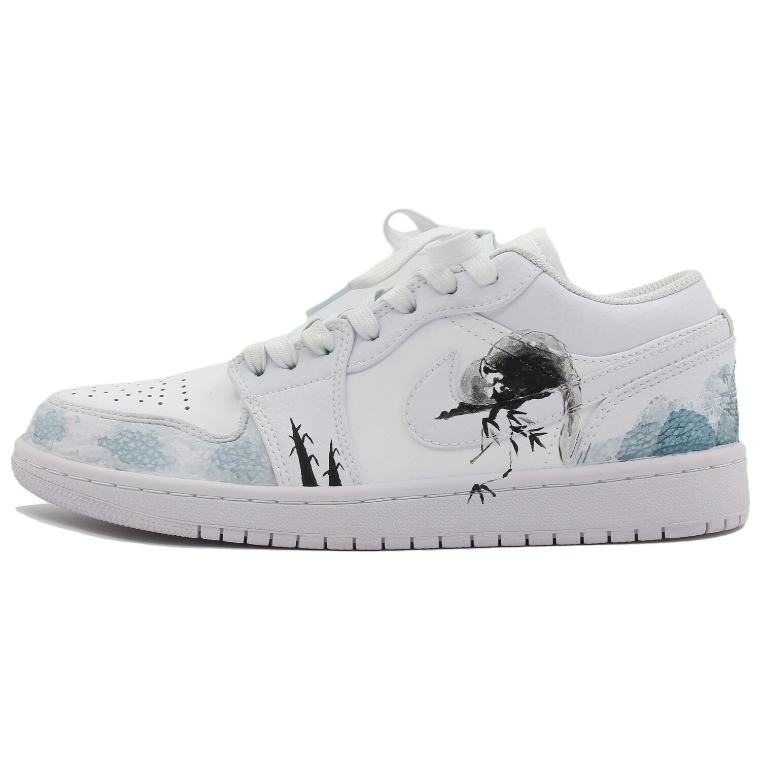 Кроссовки Air Jordan 1 Vintage Basketball Shoes Men Low-top Blue/black, белый/синий
Кроссовки Air Jordan 1 Vintage Basketball Shoes Men Low-top Blue/black, белый/синий