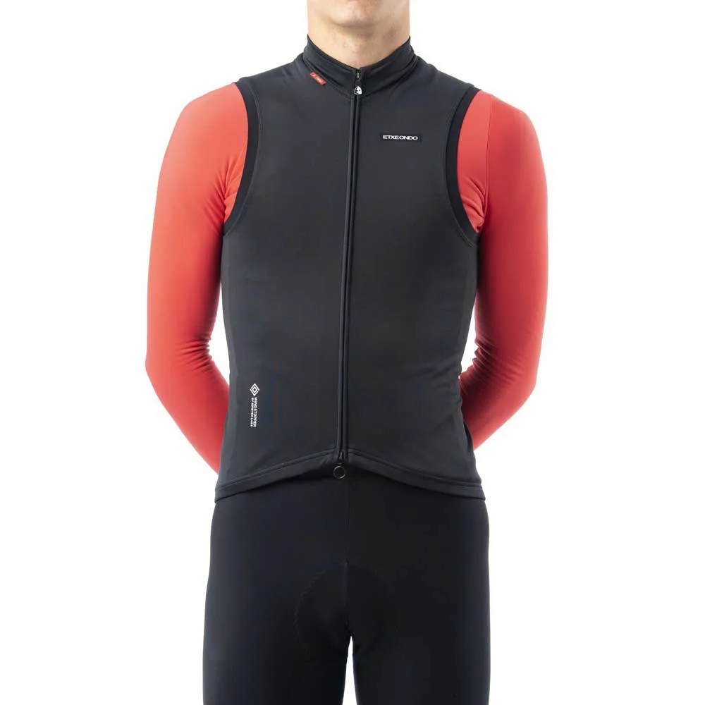 Жилет Etxeondo Arima Goretex, черный
Жилет Etxeondo Arima Goretex, черный