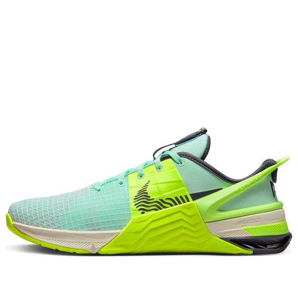 Кроссовки metcon 8 flyease Nike, зеленый
Кроссовки metcon 8 flyease Nike, зеленый