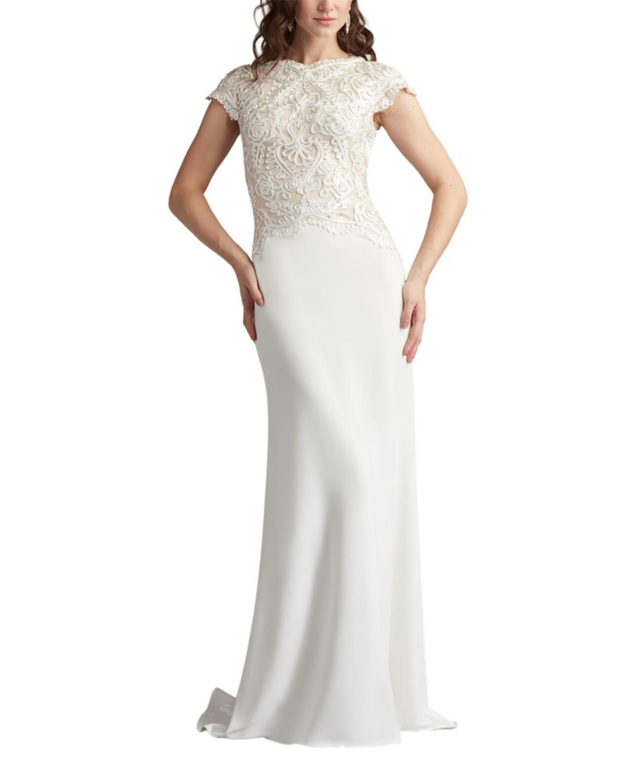 Платье из крепа с вышивкой Изадора Tadashi Shoji, Ivory
Платье из крепа с вышивкой Изадора Tadashi Shoji, Ivory