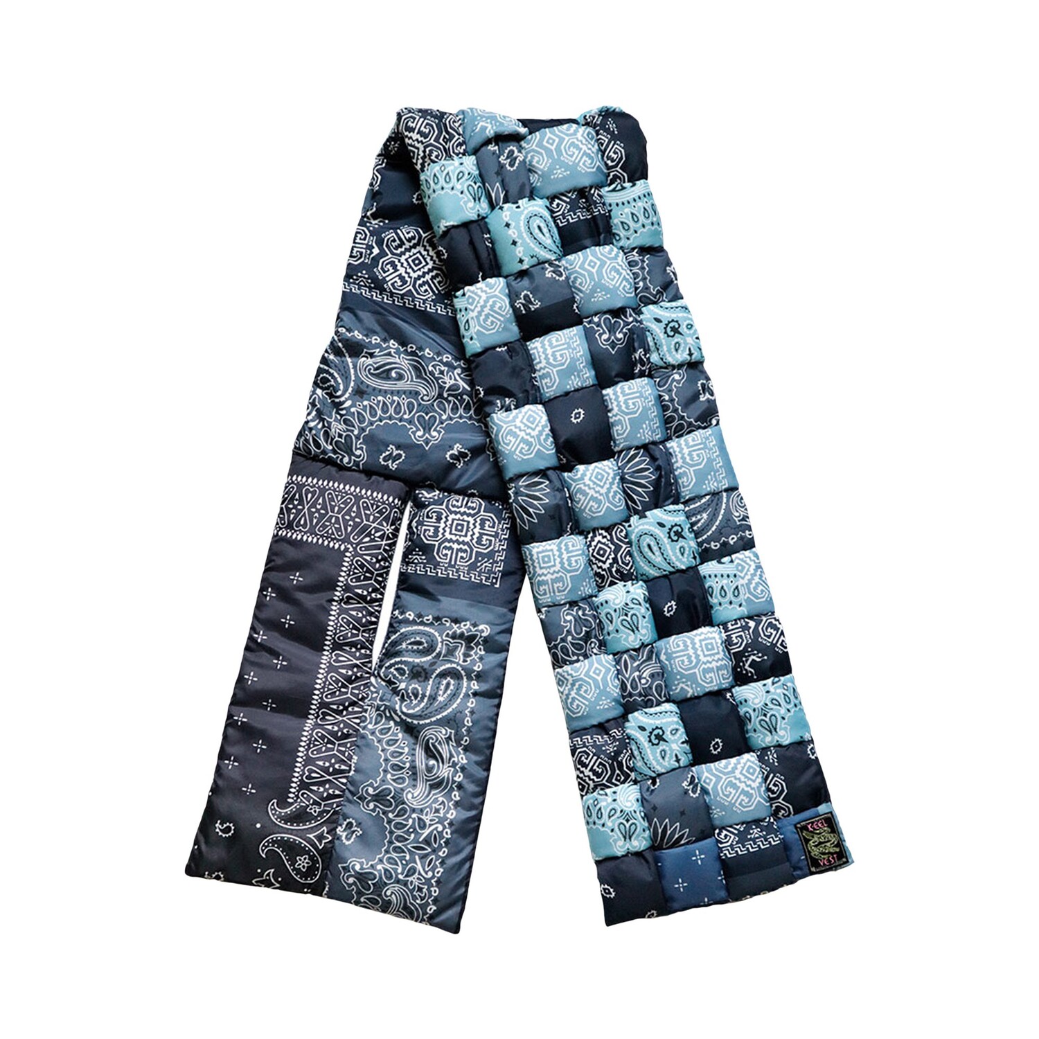 Нейлоновый плетёный шарф Kapital Bandana с принтом Темно-синий
Нейлоновый плетёный шарф Kapital Bandana с принтом Темно-синий