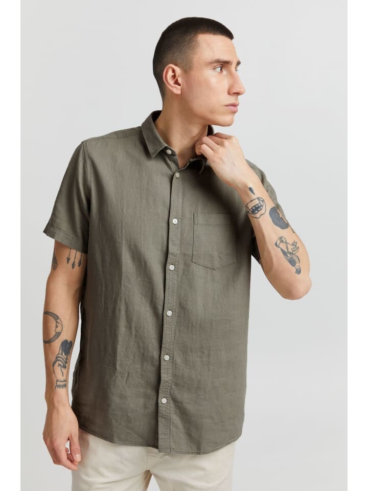 Футболка !SOLID, зеленый
Футболка !SOLID, зеленый