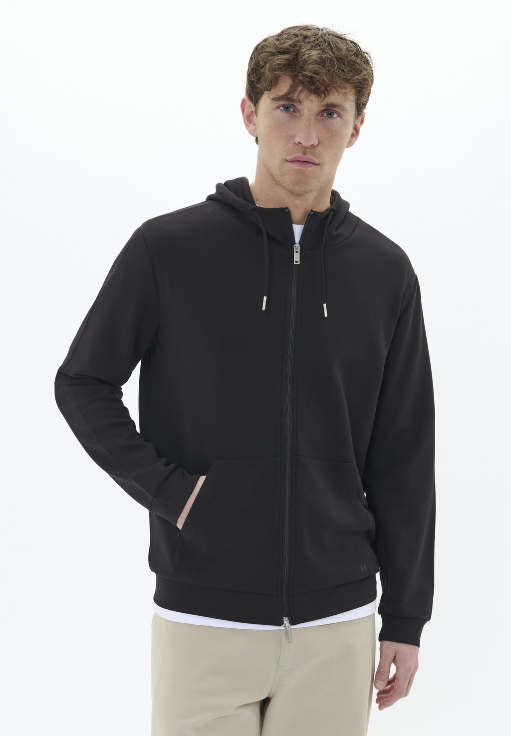 Толстовка на молнии THEO Matinique, черный
Толстовка на молнии THEO Matinique, черный