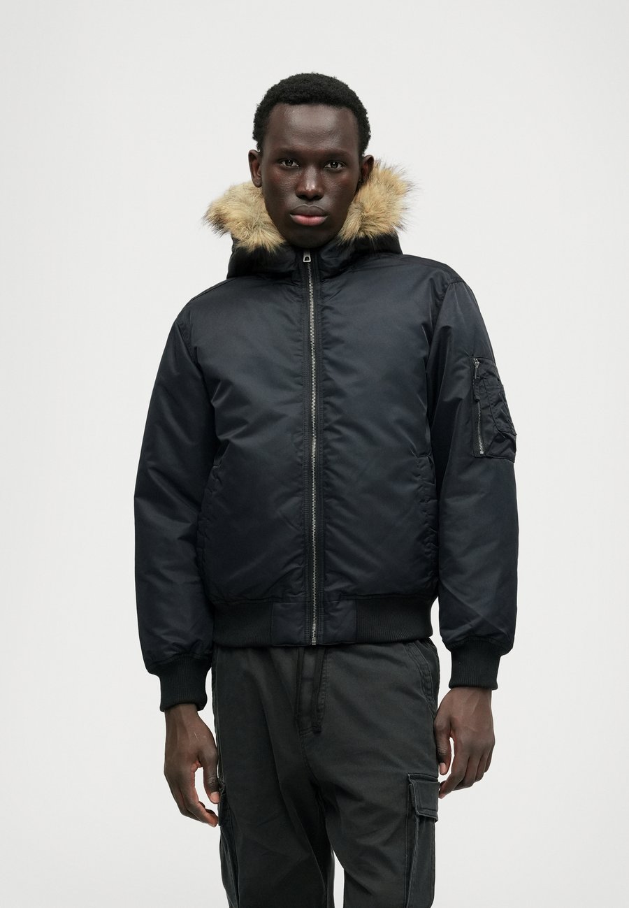 Куртка Hollister Co. MILITARY JACKET, Black
Куртка Hollister Co. MILITARY JACKET, Black