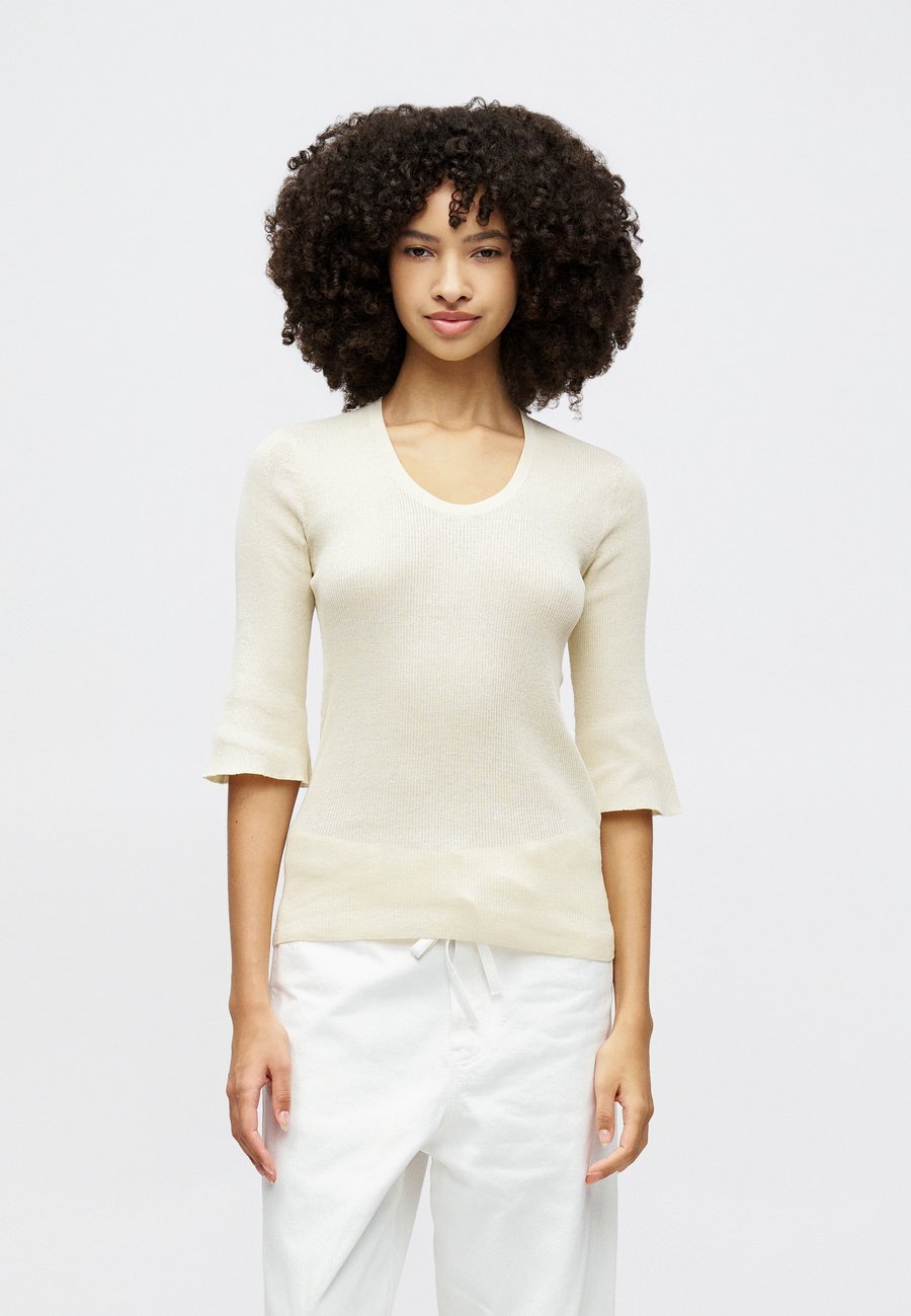 Джемпер DAY Birger et Mikkelsen LANDO, Pistachio Shell/Beige
Джемпер DAY Birger et Mikkelsen LANDO, Pistachio Shell/Beige