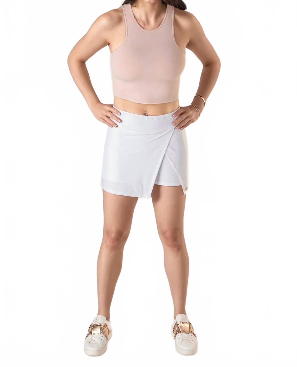 Белая юбка для гольфа с запахом Foreplay Golf
Белая юбка для гольфа с запахом Foreplay Golf