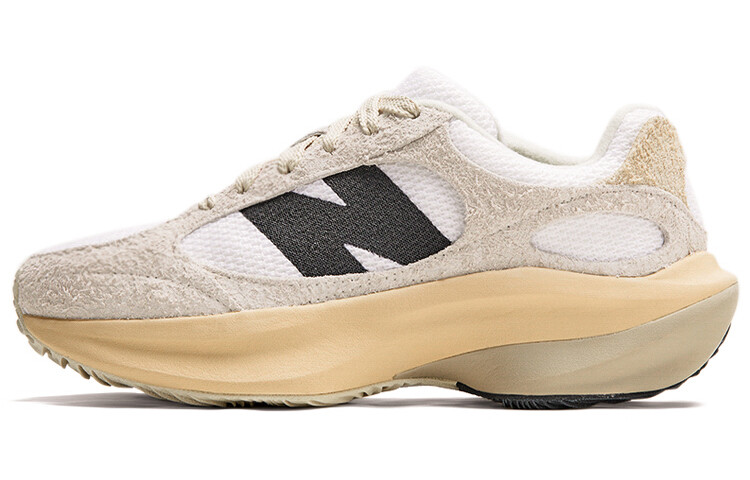 Кроссовки для бега New Balance Warped Runner унисекс 
Кроссовки для бега New Balance Warped Runner унисекс