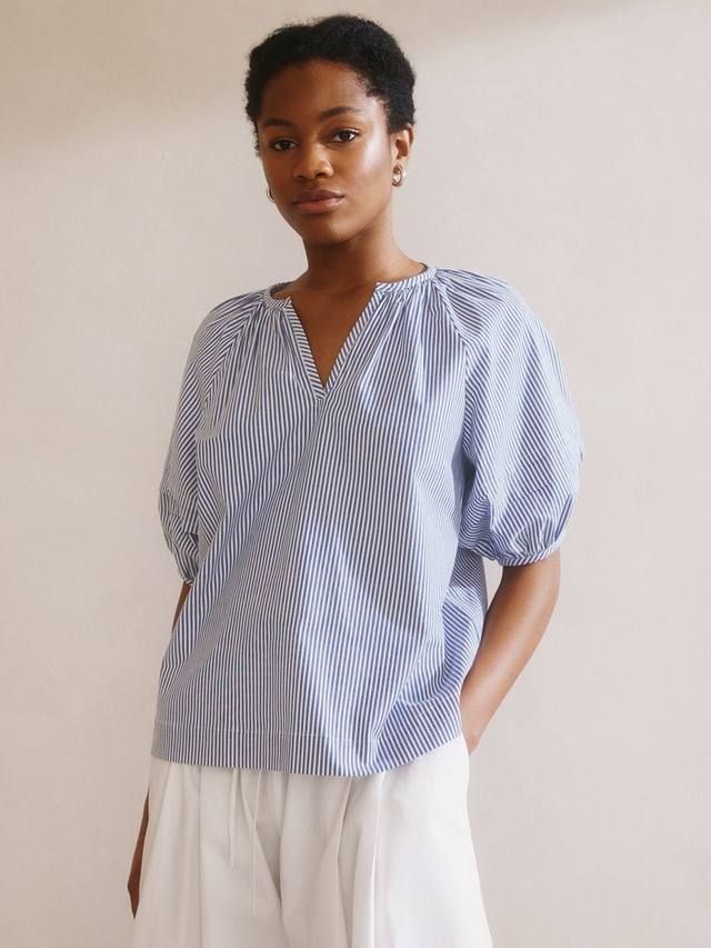 Топ с V-образным вырезом из органического хлопка Stripe Albaray, Blue
Топ с V-образным вырезом из органического хлопка Stripe Albaray, Blue