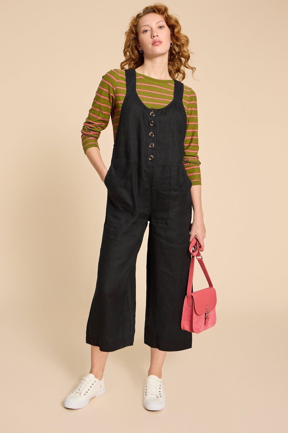 Льняной комбинезон Viola White Stuff, черный
Льняной комбинезон Viola White Stuff, черный