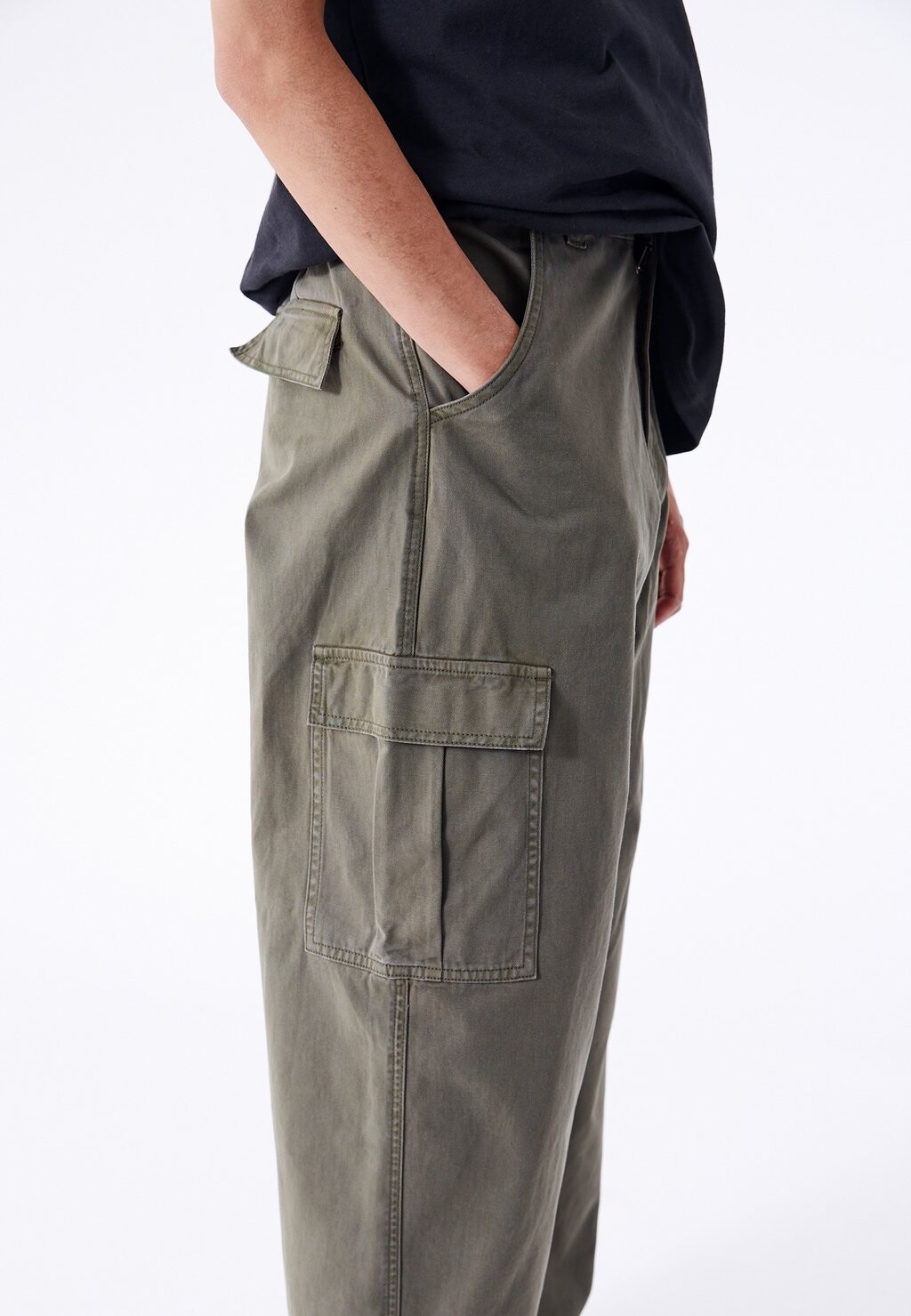 Брюки карго KOBE Dr.Denim, зеленый
Брюки карго KOBE Dr.Denim, зеленый