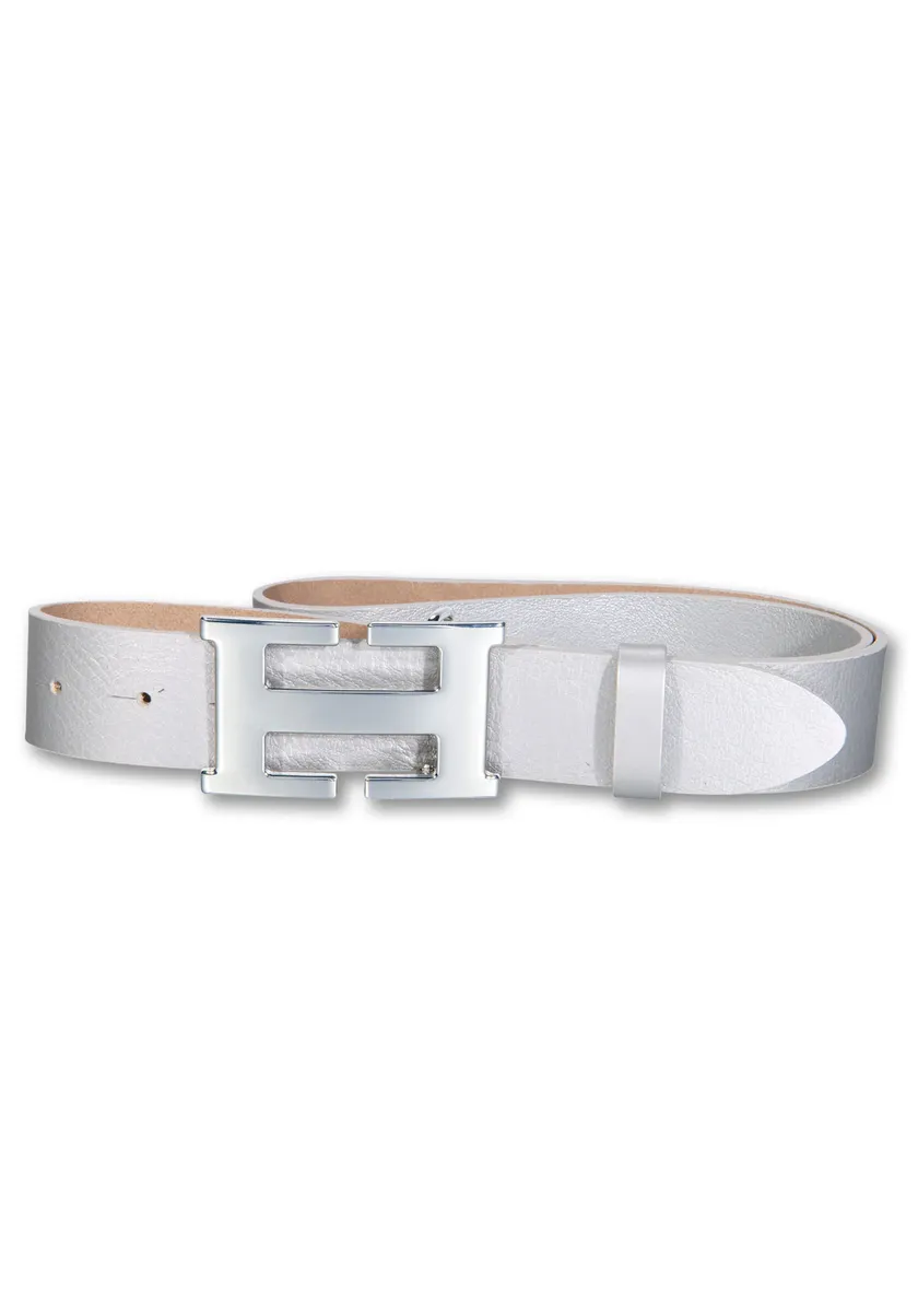 Кожаный ремень Silbergift с эффектной серебряной застежкой, серый
Кожаный ремень Silbergift с эффектной серебряной застежкой, серый