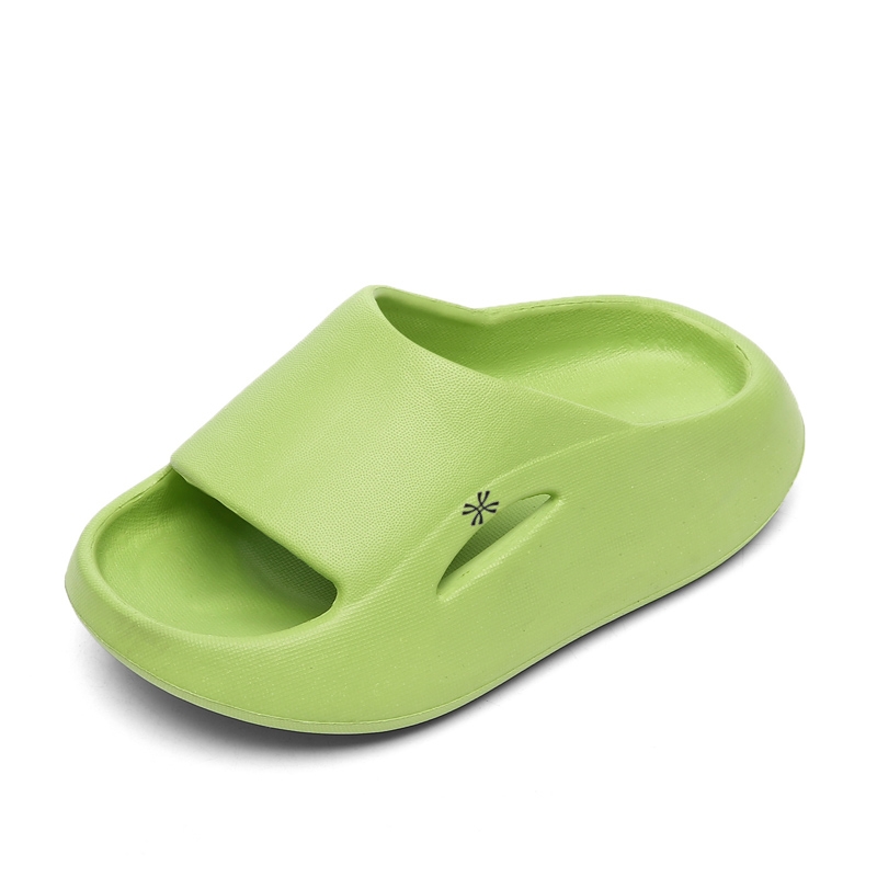 Детские тапочки с противоскользящей амортизацией для детей от 3 до 7 лет YUZHAOLIN, зеленый 
Детские тапочки с противоскользящей амортизацией для детей от 3 до 7 лет YUZHAOLIN, зеленый