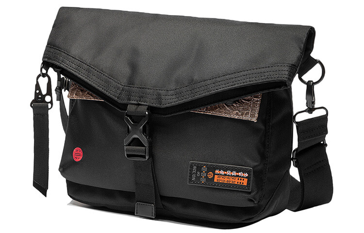 Li Ning LINING Сумка через плечо унисекс CF Trace Collection, Черный
Li Ning LINING Сумка через плечо унисекс CF Trace Collection, Черный