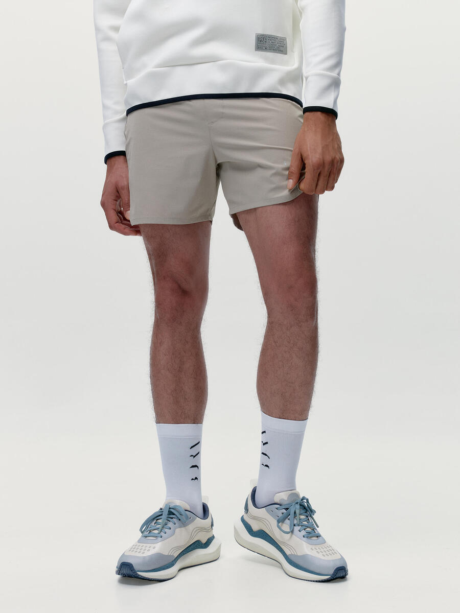 Мужские спортивные шорты Malawi Born Living Yoga
Мужские спортивные шорты Malawi Born Living Yoga