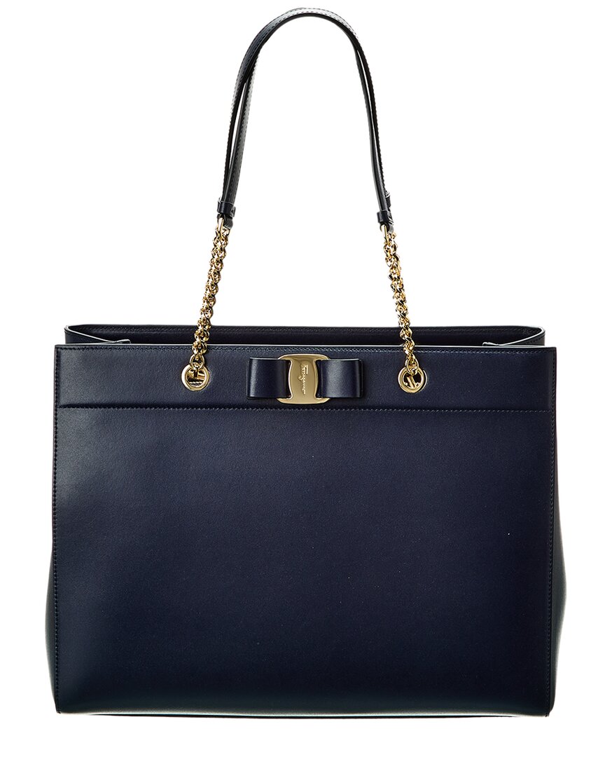 Сумка-тоут Ferragamo Vara Bow Double Handle из кожи Salvatore Ferragamo, синий
Сумка-тоут Ferragamo Vara Bow Double Handle из кожи Salvatore Ferragamo, синий