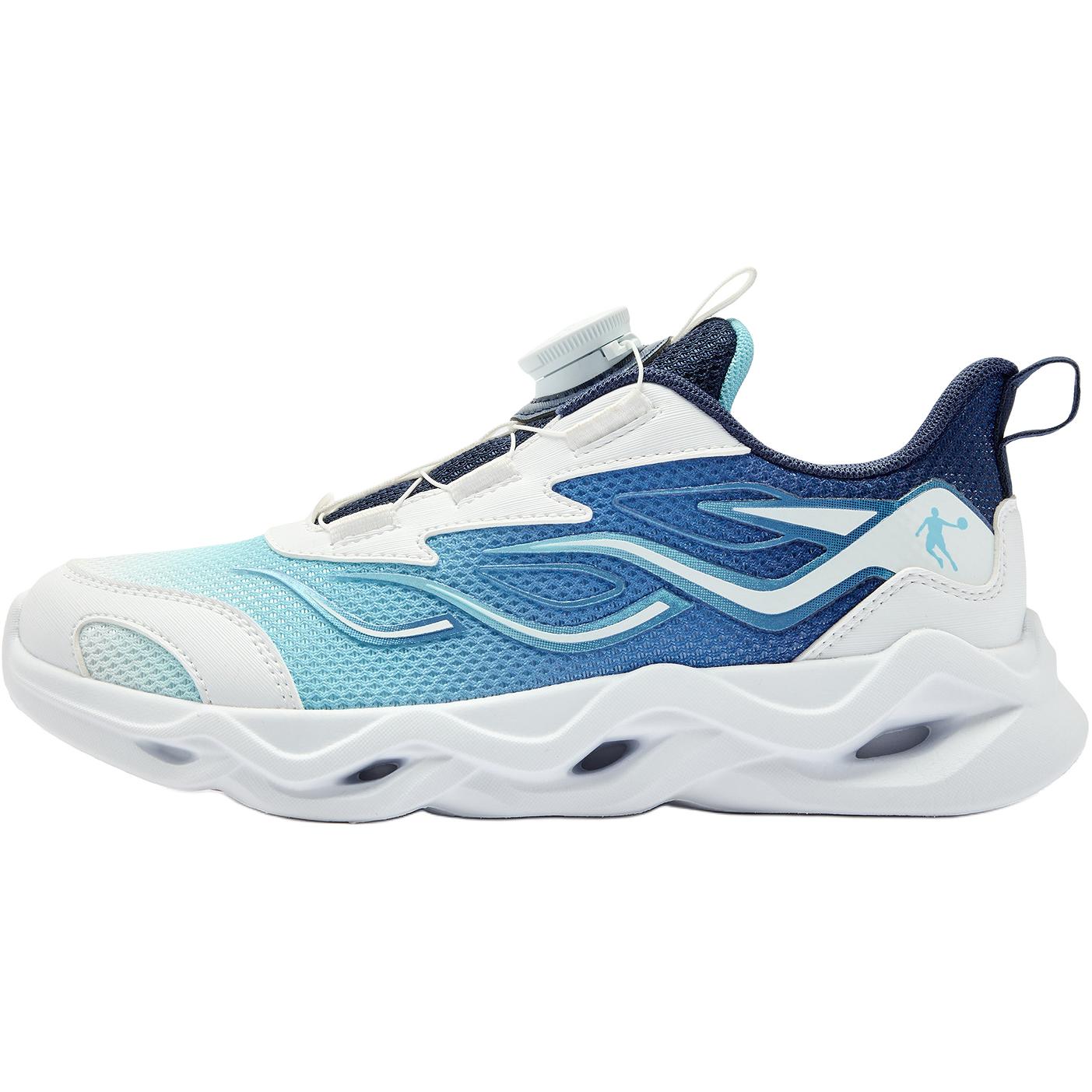 QIAODAN Детские кроссовки Jordan White / Calm Blue с противоскользящей амортизацией и низким верхом для подростков
QIAODAN Детские кроссовки Jordan White / Calm Blue с противоскользящей амортизацией и низким верхом для подростков