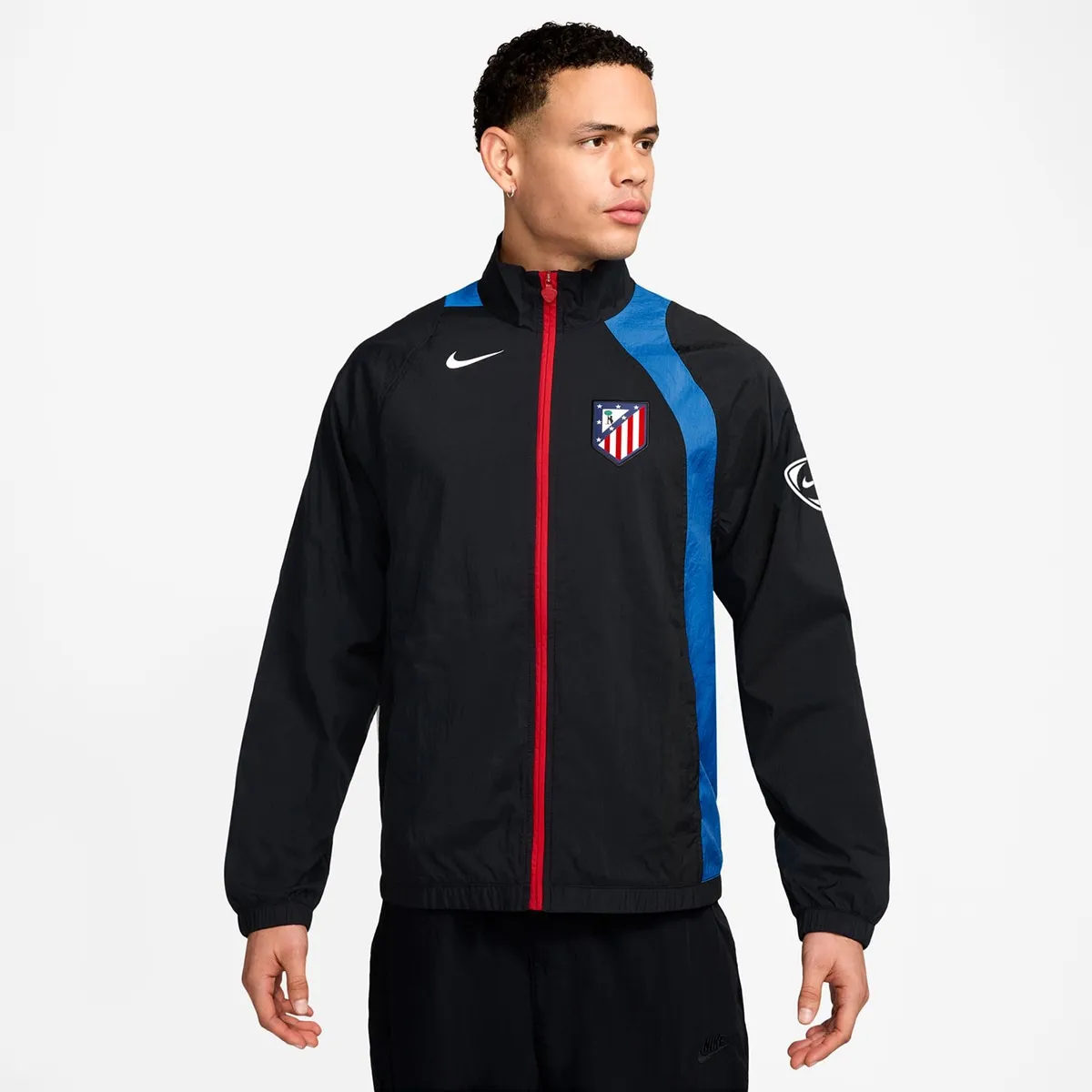 Мужская куртка Атлетико Мадрид 2025-2026 Total 90 Nike, черный
Мужская куртка Атлетико Мадрид 2025-2026 Total 90 Nike, черный