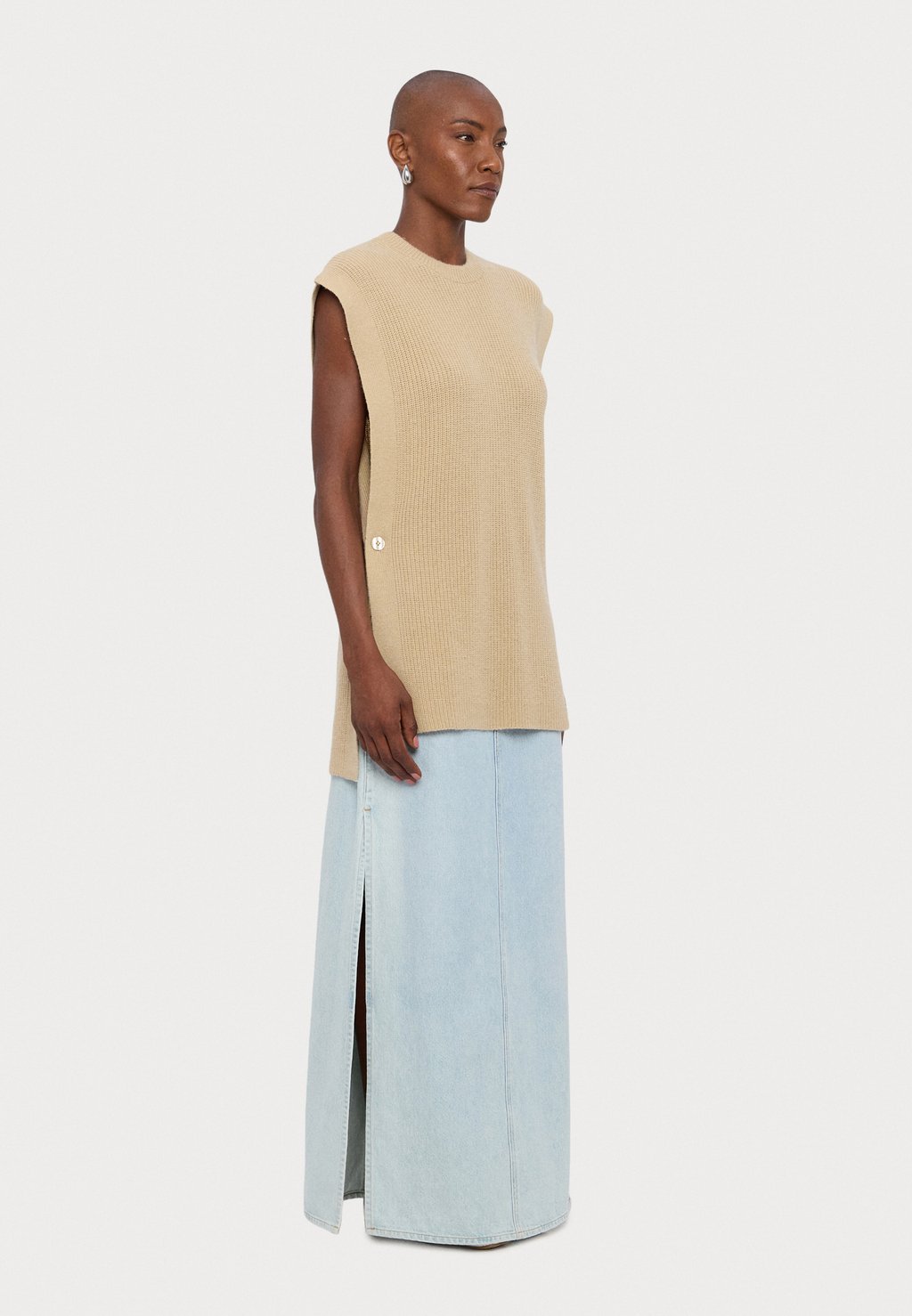 Жилет OPEN SIDE TANK KNITID, песочный, Бежевый, Жилет OPEN SIDE TANK KNITID, песочный
Жилет OPEN SIDE TANK KNITID, песочный, Бежевый, Жилет OPEN SIDE TANK KNITID, песочный