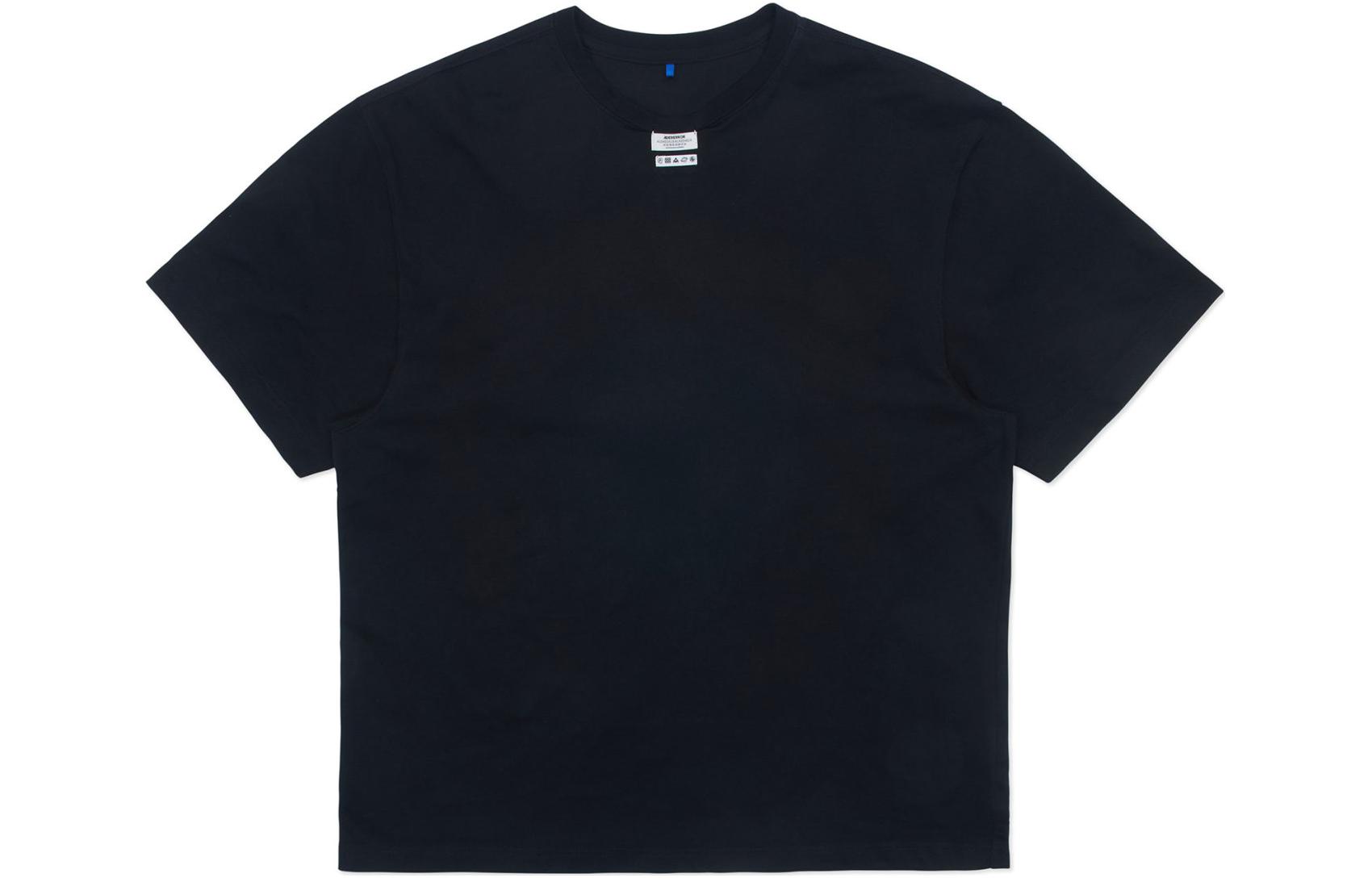 Футболка с видимым ярлыком ADER ERROR, черный
Футболка с видимым ярлыком ADER ERROR, черный