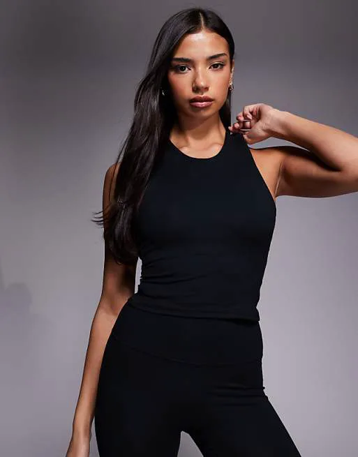 4505 Icon черный жилет с мягкой спинкой-борцовкой, внутренним бюстгальтером и съемной подкладкой
4505 Icon черный жилет с мягкой спинкой-борцовкой, внутренним бюстгальтером и съемной подкладкой