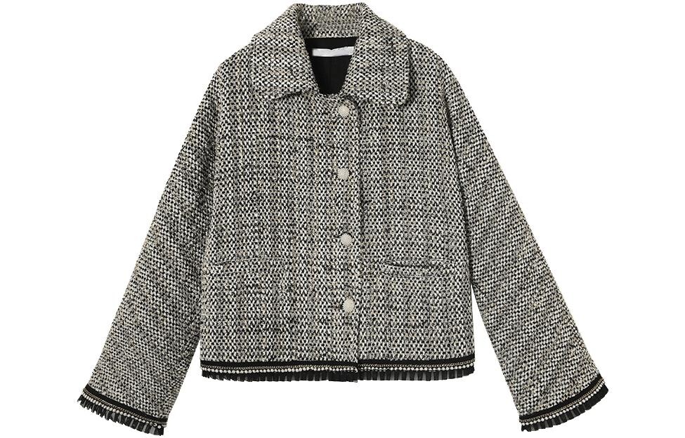 Куртка женская черный Jk&Js
Куртка женская черный Jk&Js